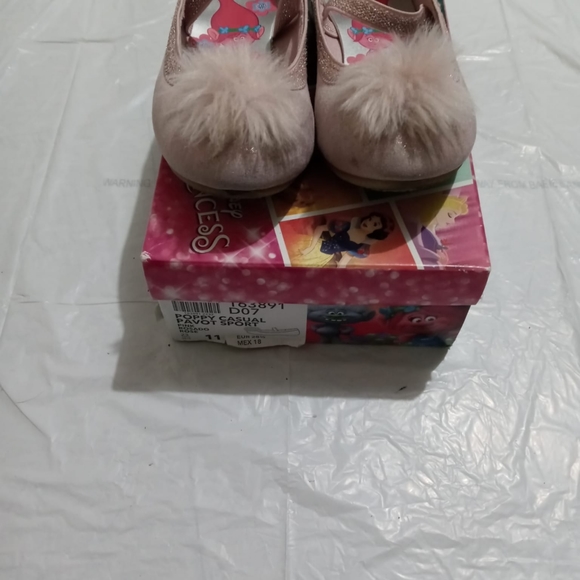 Pink Trolls Shoes - Picture 3 of 9